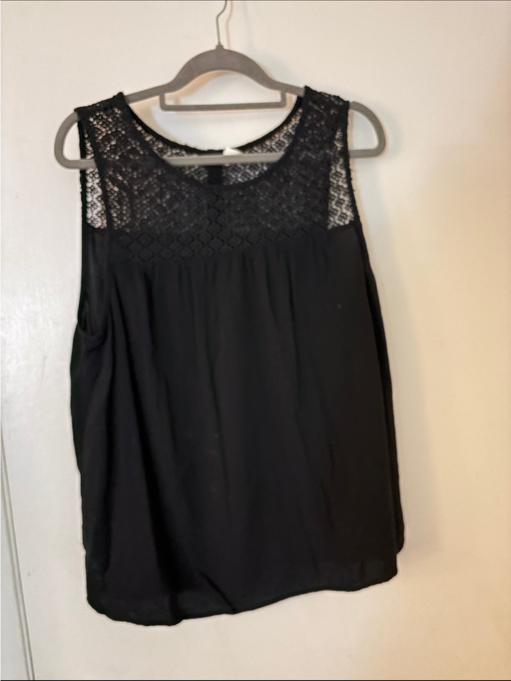 Old Navy Black Crochet Lace sleeveless top and navy sleeveless top L.